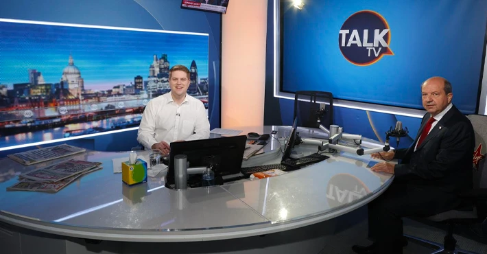 Cumhurbaşkanı Tatar, Londra’da Talk Tv’de programa katıldı