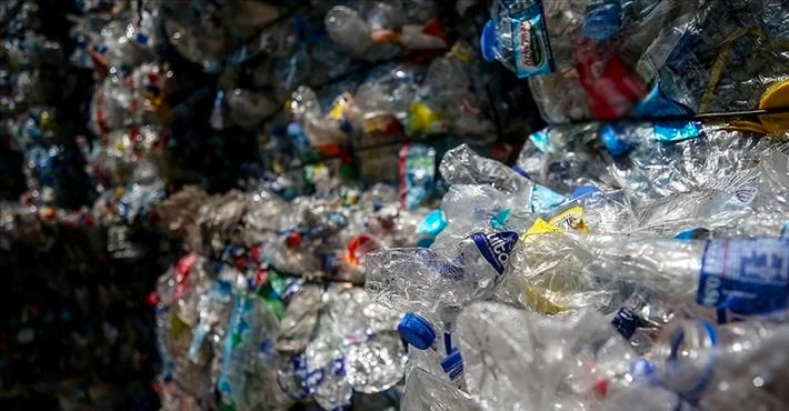 Dünya plastik kirliliğine çözüm arıyor