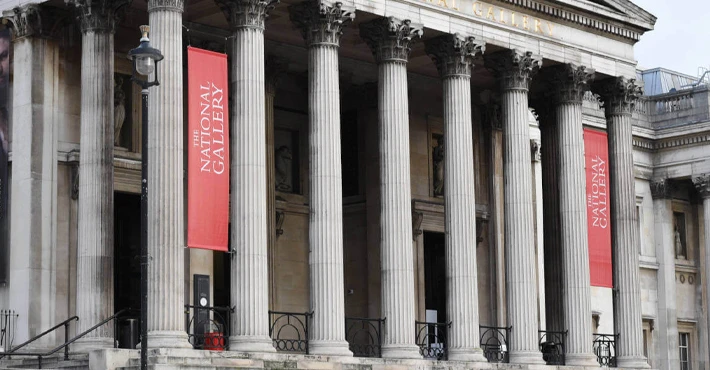 İngiltere'de iklim aktivistleri, National Gallery'de sergilenen tablonun koruyucu camını kırdı