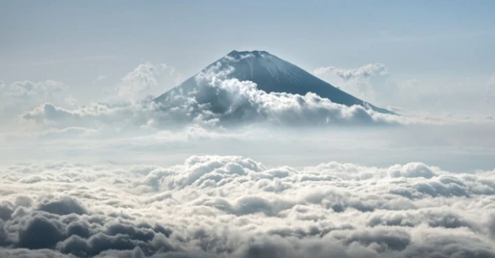 Japonya: Bilim insanları ilk kez 'bulutlarda' mikro plastik buldu