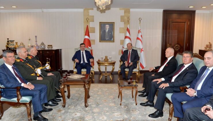 Cumhurbaşkanı Tatar, Cevdet Yılmaz’ı kabul etti.. –  Yılmaz: “Kıbrıs meselesine yönelik ortaya koyduğunuz vizyonu kuvvetle destekliyoruz”