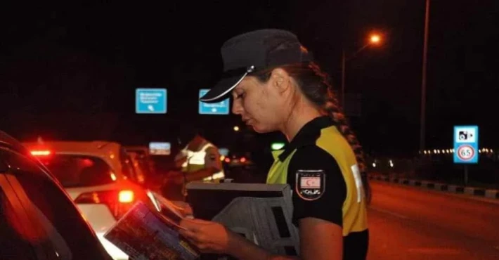 Trafikte yasal hız sınırını aşan 227 sürücüye yasal işlem başlatıldı