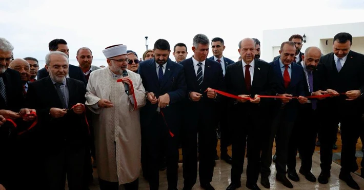 Cumhurbaşkanı Tatar, Hazreti Ömer Camisi’nin açılışına katıldı