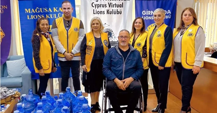 Lions Kulüpleri, Kıbrıs Türk Ortopedik Engelliler Derneği'ne tekerlekli sandalye bağışında bulundu