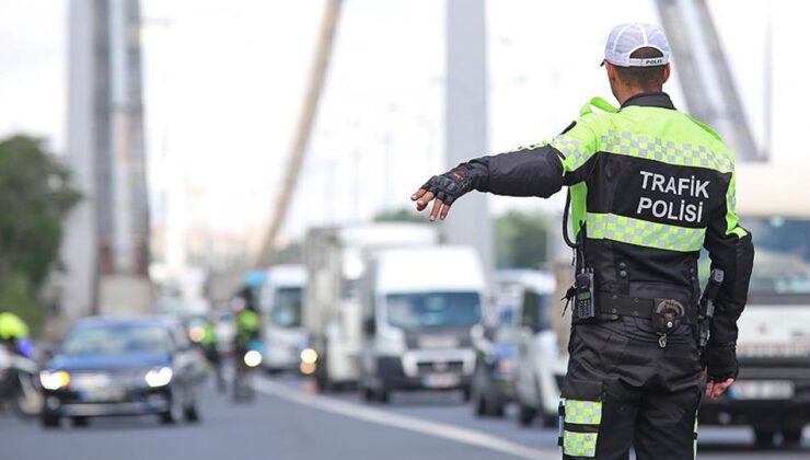 Trafik cezalarında indirimli ödeme süresi 1 aya çıkarıldı! Karar Resmi Gazete'de