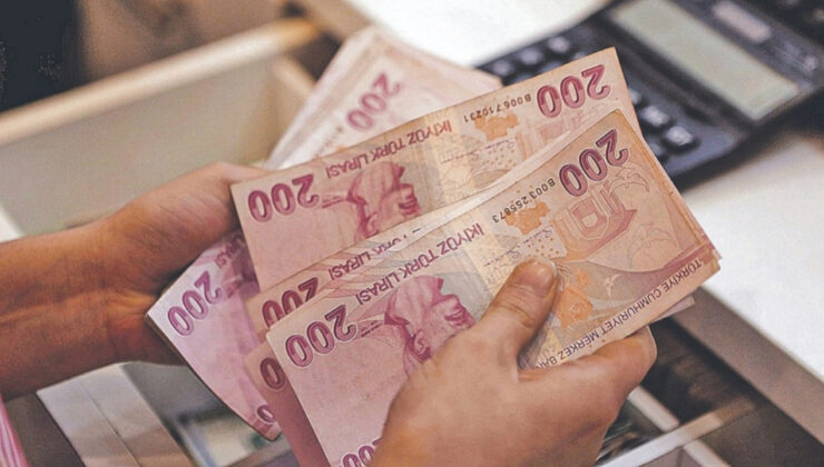 Memur ve emeklilerin gözü zam oranlarında! Emekli maaşlarına ne kadar zam gelecek?
