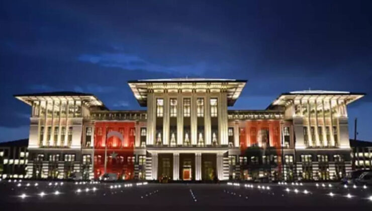 Beştepe'de gece saatlerinde kritik zirve! Cumhurbaşkanı Erdoğan 2 ismi çağırdı! Çok kritik kararlar çıkacak