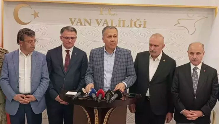İçişleri Bakanı Yerlikaya Van'da temaslarda bulundu! "Kibirlenen bir eşkıya varsa bize söyleyin”