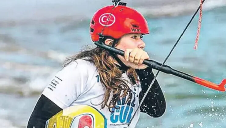 Paris 2024 Olimpiyat Oyunları'nda milli yelkenci Derin Atakan 17. oldu