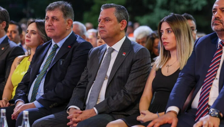 Dilruba'yı protokolde ağırlayan Özgür Özel'den dikkat çeken çıkış! "Dilruba adına özür diliyorum"