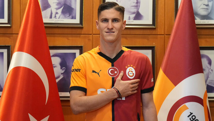 Galatasaray'ın yeni transferi Roland Sallai'ye Kerem Aktürkoğlu'nun forması verildi