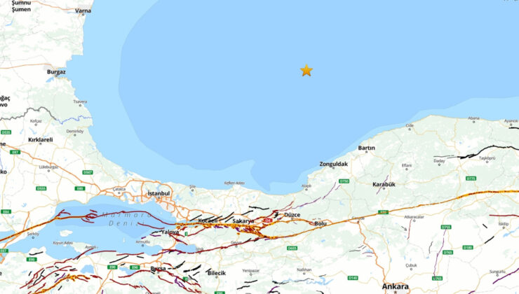 Karadeniz’de korkutan deprem: Birçok ilde hissedildi