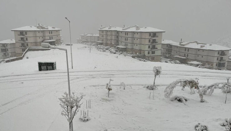 Kar tatili haberleri peş peşe geldi: Bazı illerde okullar tatil edildi