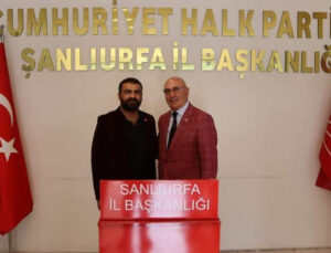 CHP’li yönetici aracında ölü bulundu