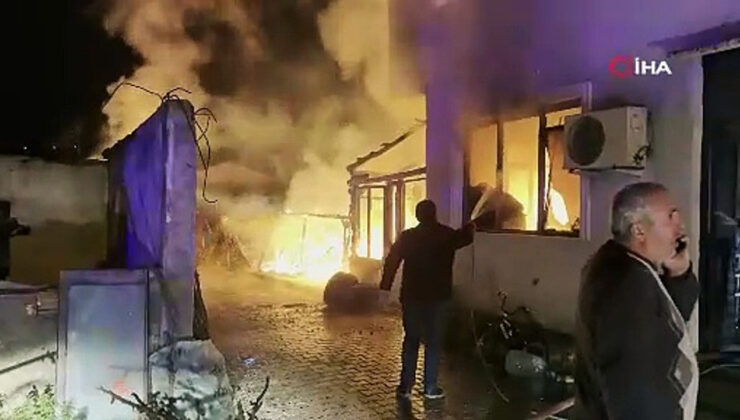 Düzcede 2 ev ve odunluk alev alev yandı