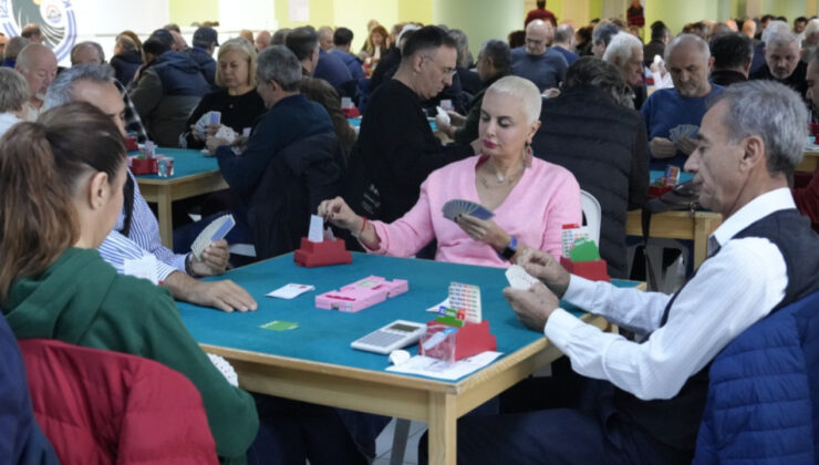 Kartal’da 244 sporcu ”13. Atatürk’ü Anma Briç Turnuvası”nda buluştu