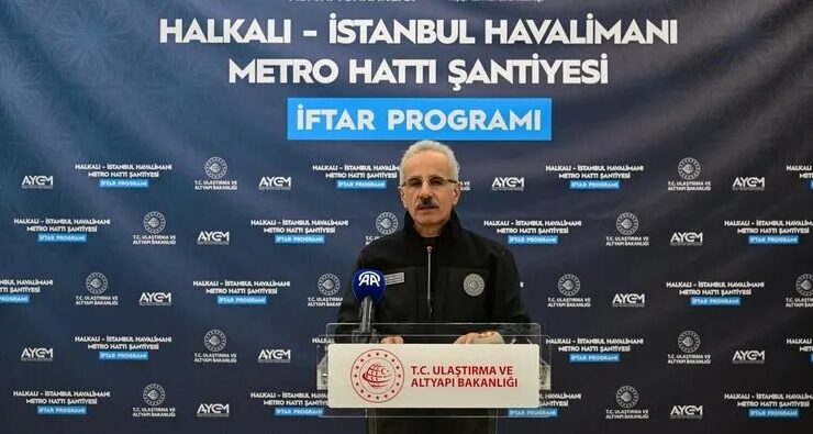 Bakan Uraloğlu duyurdu: İstanbul’a yeni metro hattı geliyor