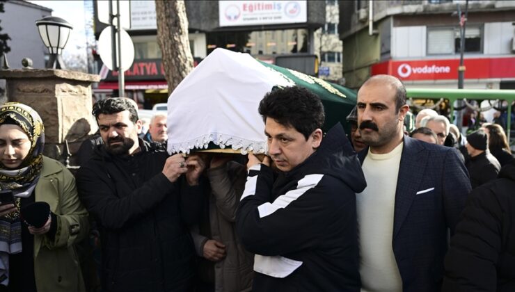 Belgrad Ormanı'nda bulunduktan sonra hayatını kaybeden Ece Gürel, son yolculuğuna uğurlandı