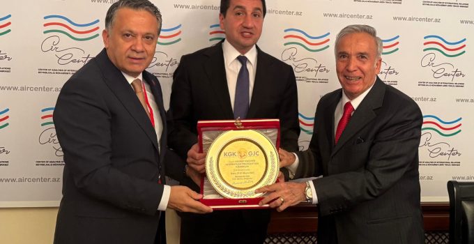 KGK heyetiyle buluşan Hacıyev: Ermenistan halkıyla kalıcı barış istiyoruz