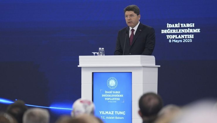 Yargı, Demokrasi ve Hukukun Yanında Duruyor