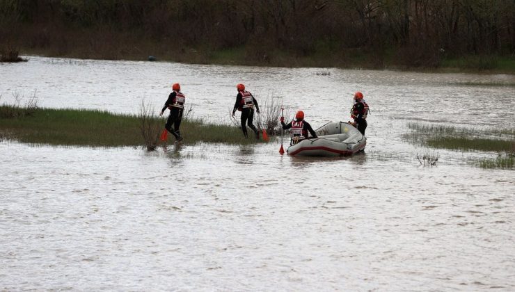 AFAD, Kızılırmak Nehri’nde Arama Kurtarma Tatbikatı Gerçekleştirdi
