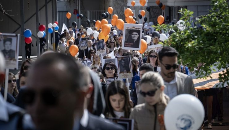 Ankara’da ‘Ölümsüz Alay’ Yürüyüşü ile 9 Mayıs Zafer Günü Kutlandı