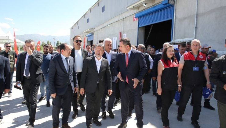Bakan Yumaklı Muş’ta Lisanslı Depo Açılışında Tarım Vizyonunu Paylaştı