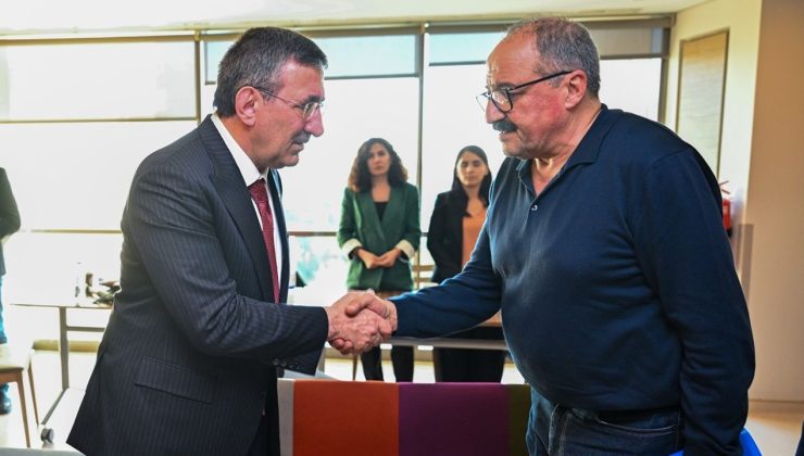 Cevdet Yılmaz, Sırrı Süreyya Önder İçin Taziye Ziyareti Gerçekleştirdi