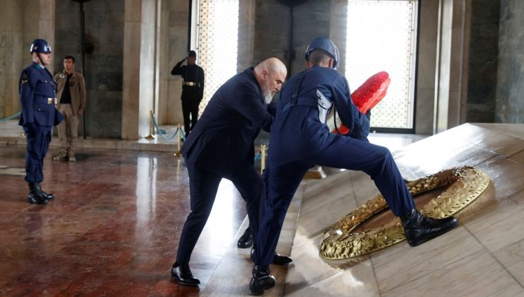 Fenerbahçe Beko Anıtkabir’i Ziyaret Etti