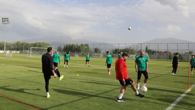 Iğdır FK, Kocaelispor ile Play-Off Hedefi için Mücadele Edecek