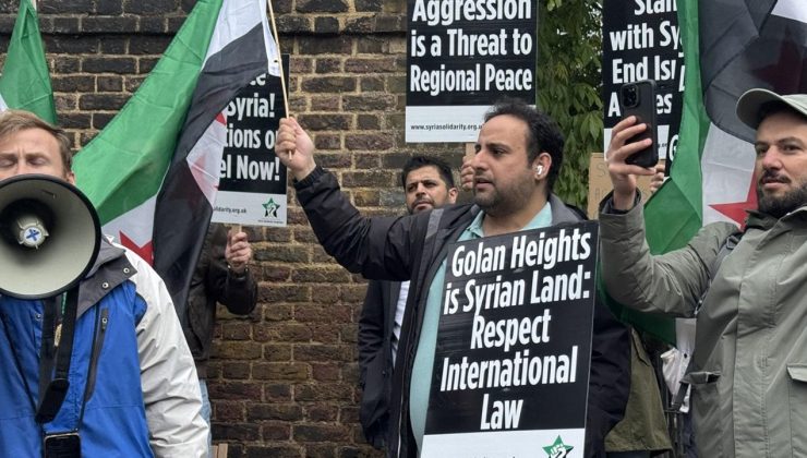 Londra’da İsrail’in Suriye Saldırılarına Protesto