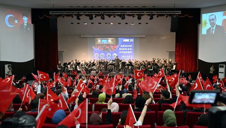 MSB Armoni Mızıkası, Afyonkarahisar’da Coşkulu Bir Konser Verdi