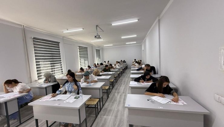 Yunus Emre Enstitüsü, Özbekistan’da Türkçe Yeterlik Sınavı Düzenledi