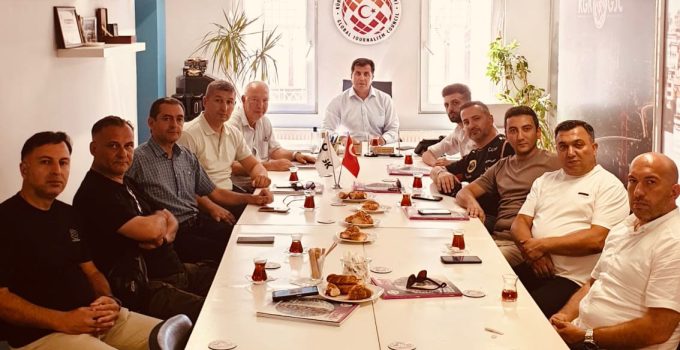 Azerbaycanlı gazi gazeteciler KGK’da  – Küresel Gazeteciler Konseyi Resmi Web Sitesi