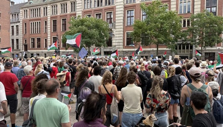 Amsterdam’da Filistin’e Destek Gösterisi Düzenlendi