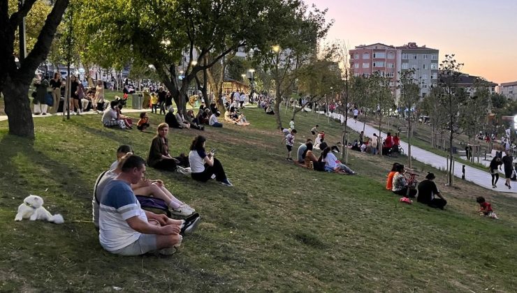 Balıkesir’deki 6,1 Büyüklüğündeki Deprem İstanbul’da Hissedildi