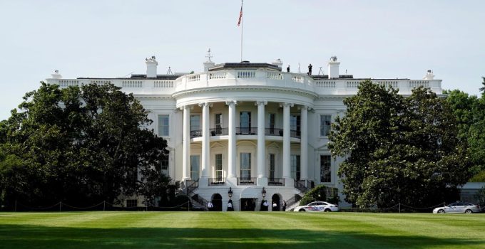 ABD, güvenlik garantileri çerçevesinde Ukrayna’da asker bulundurmayacağını tekrarladı