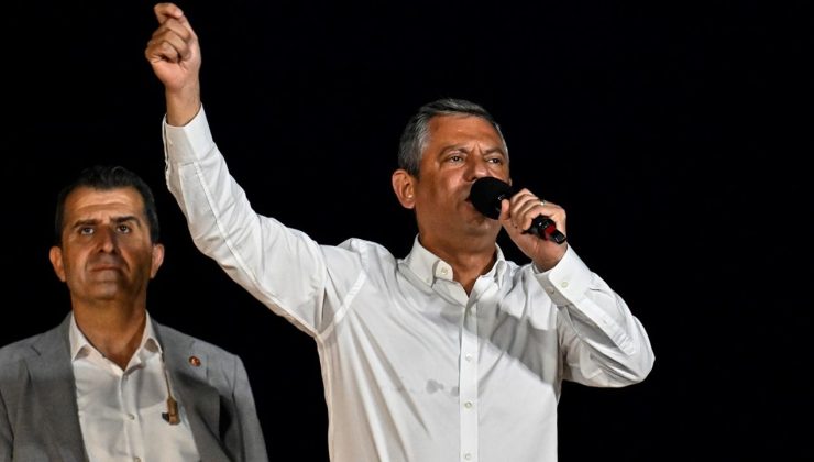 CHP Genel Başkanı Özgür Özel, Tuzla’da Yolsuzluk ve Kadın Cinayetlerine Dikkat Çekti