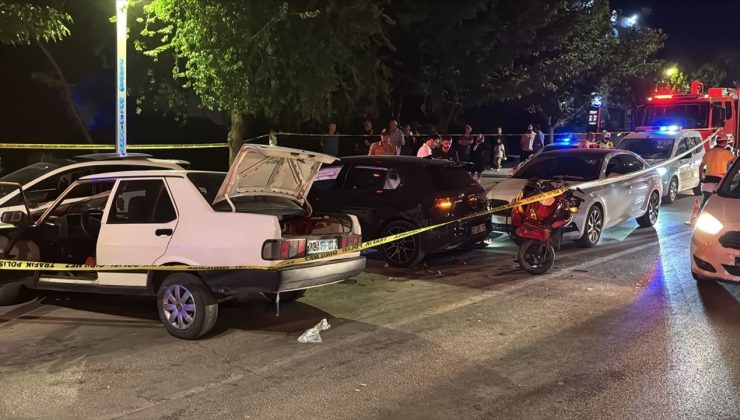 Elazığ’da Zincirleme Trafik Kazası: 2’si Ağır 4 Yaralı