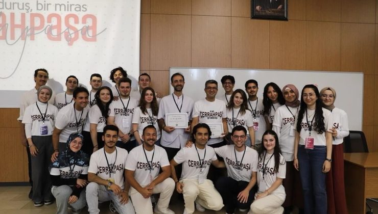 Geleceğin Hekimleri ‘Bir Günlük Cerrahpaşalı’ Etkinliğinde Buluştu