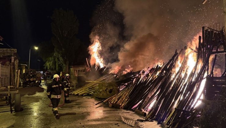 Erzincan Keresteciler Sitesi’nde Yangın Kontrol Altına Alındı