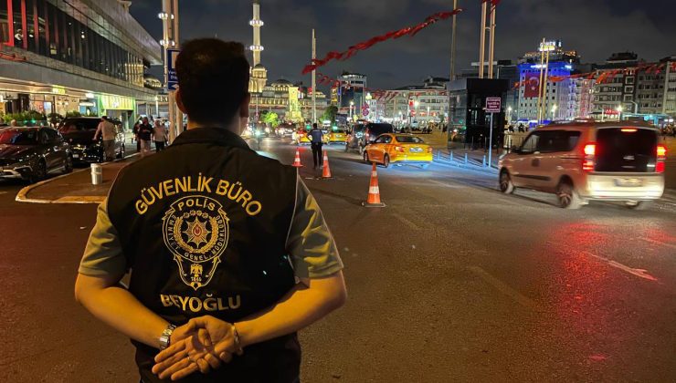İstanbul’da yapılan polis uygulamasında 949 kişi gözaltına alındı