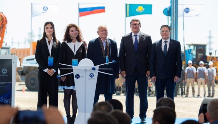 Kazakistan, İlk Nükleer Enerji Santralinin İnşasına Başladı