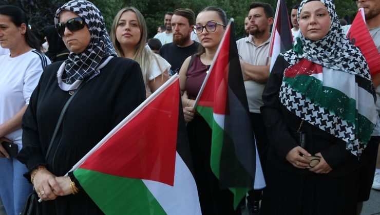 Kosova’da Filistin’e Destek Gösterisi Düzenlendi