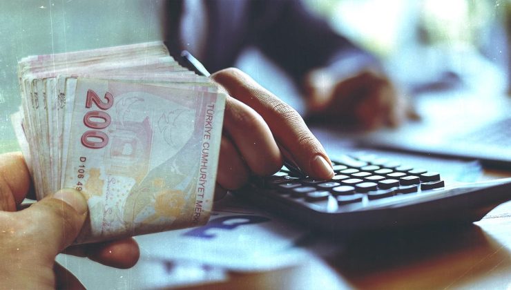 Cumhurbaşkanı Erdoğan’ın talimatıyla kariyer meslek mensupları ve yöneticilere zam önergesi geri çekildi