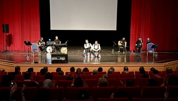 Polis Akademisi Armoni Orkestrası Kırşehir’de Neşet Ertaş Türkülerini Seslendirdi