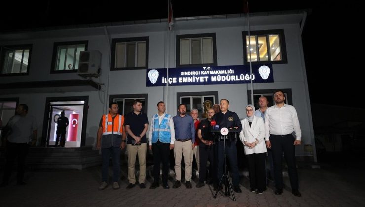 Sındırgı’daki 6,1 Büyüklüğündeki Depremde 81 Yaşındaki Vatandaş Hayatını Kaybetti