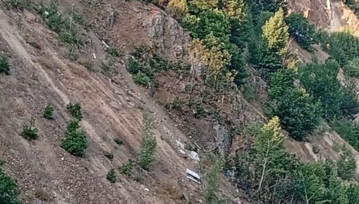 Sivas’ta Fındık İşçilerini Taşıyan Minibüs Uçuruma Yuvarlandı: 3 Ölü, 18 Yaralı