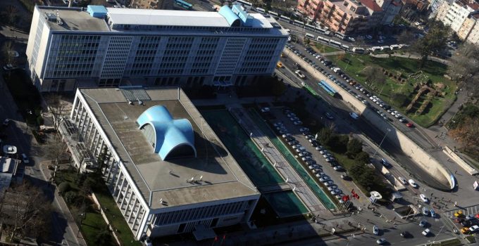 İmamoğlu çıkar amaçlı suç örgütü soruşturmasında 1 şüpheli gözaltına alındı