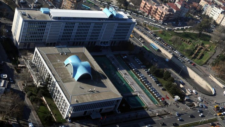 İBB’ye yönelik yolsuzluk soruşturmasında 4 şüpheliye tutuklama talebi